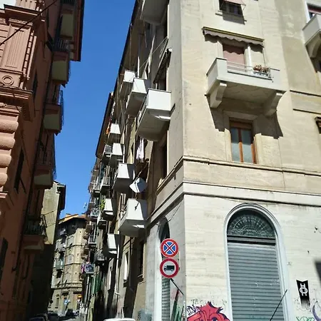 شقة Casa Vacanze Marta لا سبيتسْيا